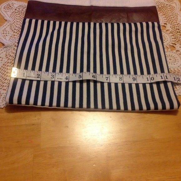 Farmhouse rustic accent pillow cover - Picture 2 of 5